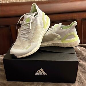 ULTRABOOST Adidas White and Lime Running Shoes